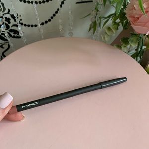 MAC Boldly Bare Lip Liner Pencil BRAND NEW POPULAR